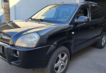 Hyundai TUCSON 245.000 km 1.800 &euro; Reutlingen 72766