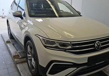 VW Tiguan Allspace 224.000 km 22.550 &euro; Ditzingen 71254
