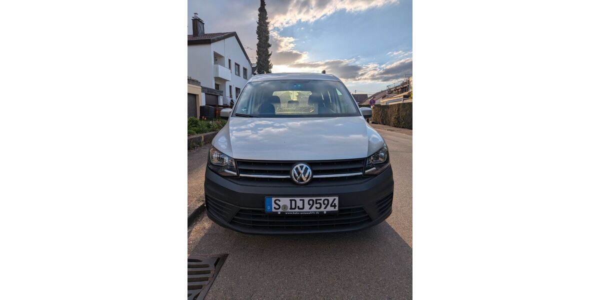 VW Caddy 74.000 km 14.500 &euro; Esslingen am Neckar 73734