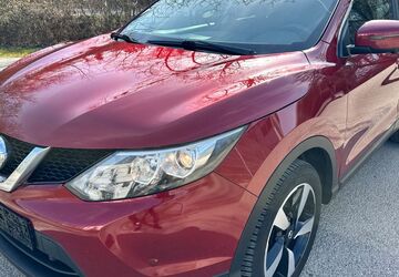 Nissan Qashqai 117.000 km 11.990 &euro; Freiberg am Neckar 71691