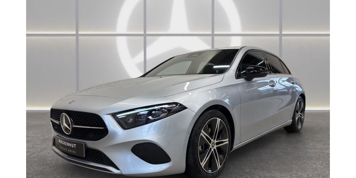 Mercedes-Benz A 200 9.900 km 38.930 &euro; Nagold 72202