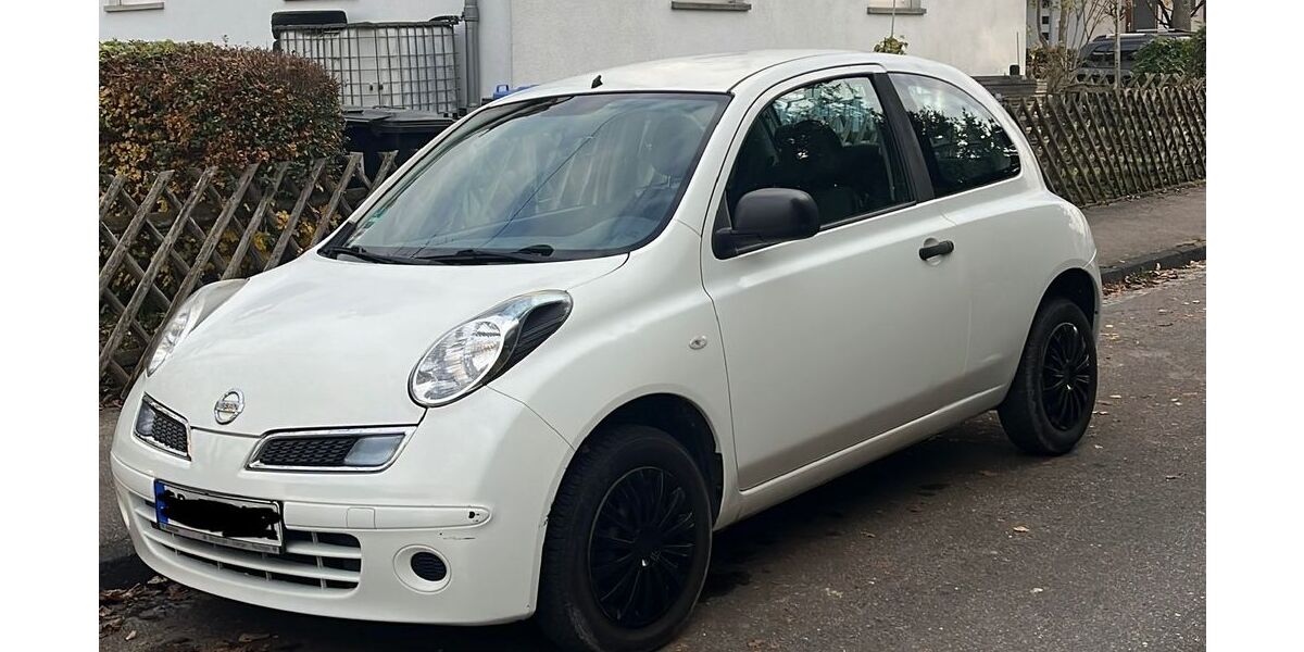 Nissan Micra 133.000 km 1.990 &euro; Nürtingen 72622