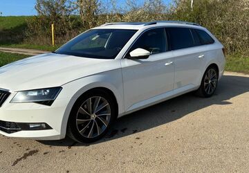 Skoda Superb 163.000 km 20.300 &euro; Eberdingen- Nussdorf 71735