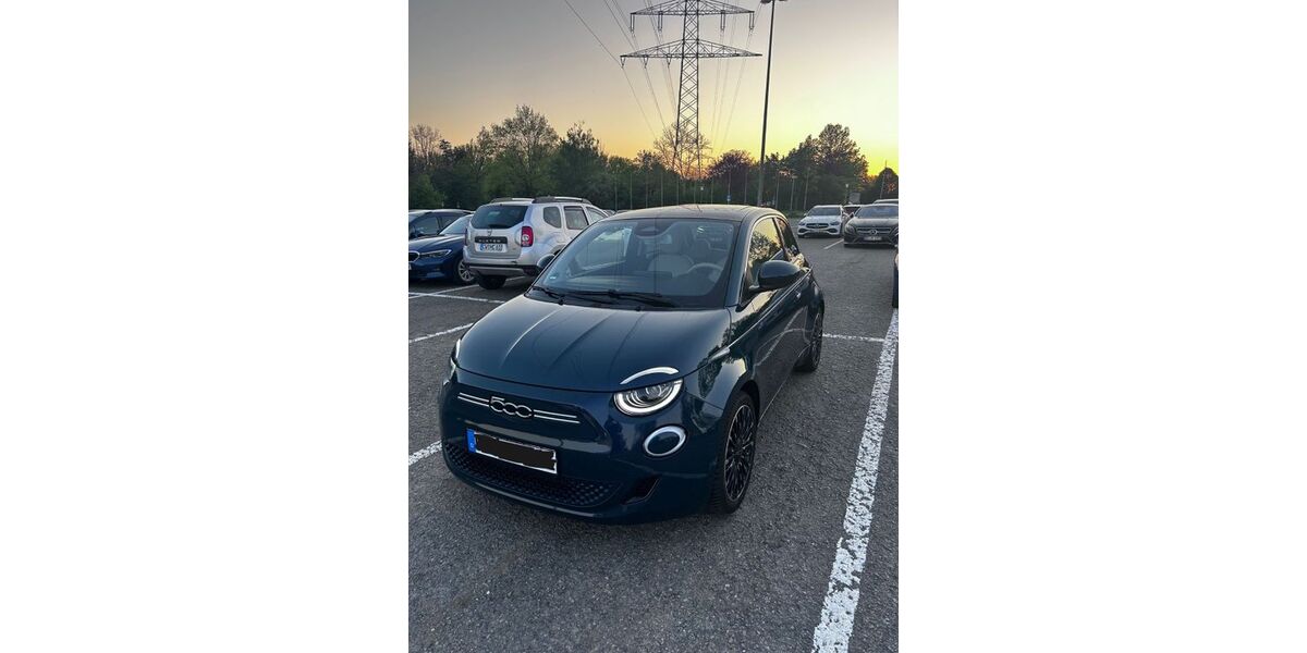 Fiat 500e 16.651 km 21.300 &euro; Schönaich 71101