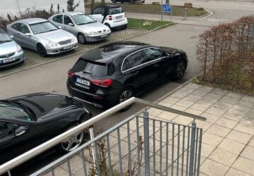 Mercedes-Benz A 180 31.500 km 25.899 &euro; Stuttgart 70469