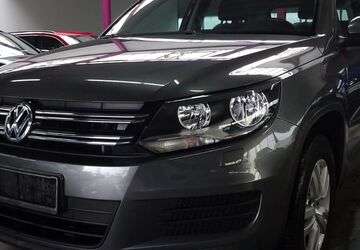 VW Tiguan 152.785 km 6.849 &euro; Holzgerlingen bei Stuttgart 71088