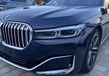 BMW 750 99.800 km 46.990 &euro; Reutlingen 72770
