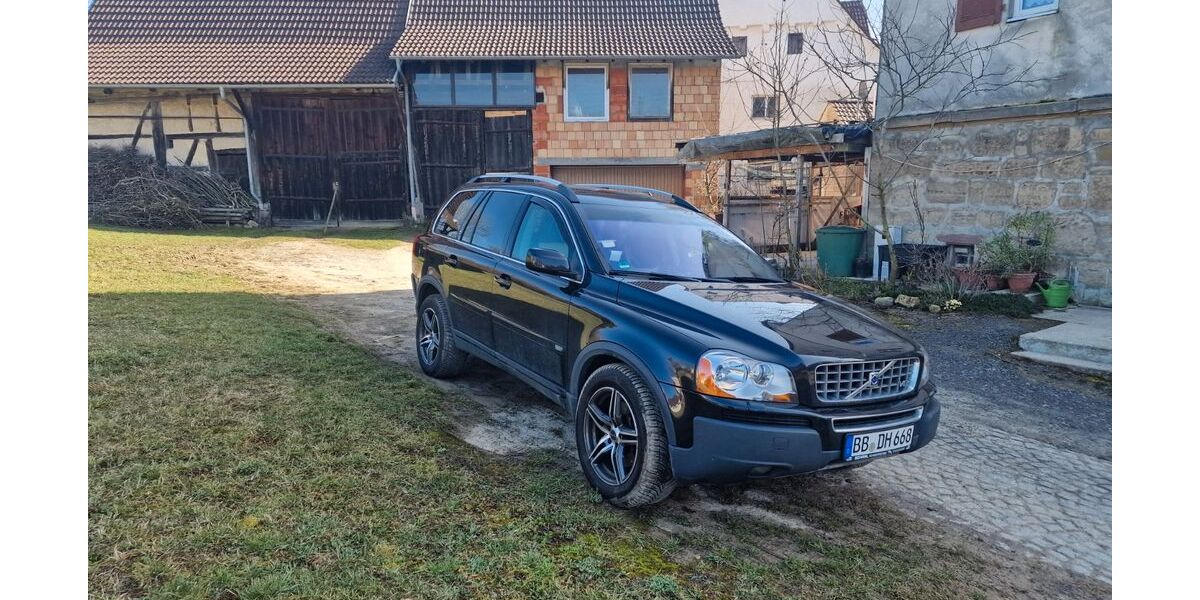 Volvo XC90 300.000 km 9.300 &euro; Gäufelden 71126
