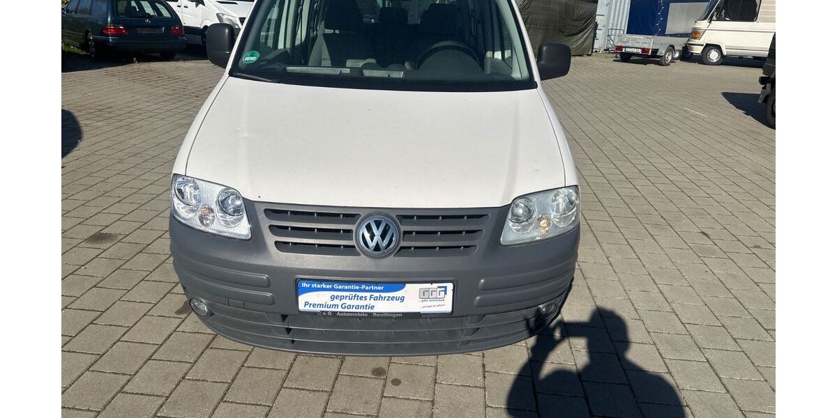 VW Caddy 164.587 km 8.900 &euro; Reutlingen 72762