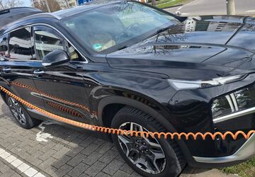 Hyundai SANTA FE 98.000 km 27.500 &euro; Bietigheim-Bissingen 74321