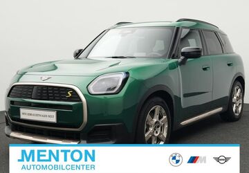 Mini Countryman SE (Cooper) 15.453 km 39.693 &euro; Reutlingen 72766