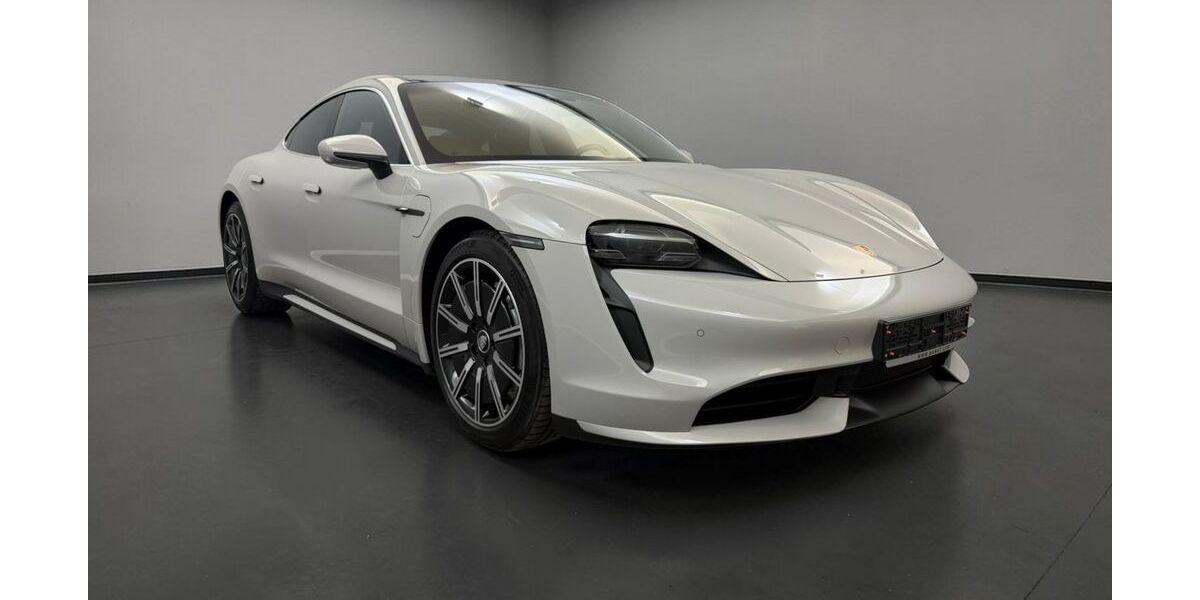 Porsche Taycan 70.000 km 64.999 &euro; Reutlingen / Mittelstadt 72766
