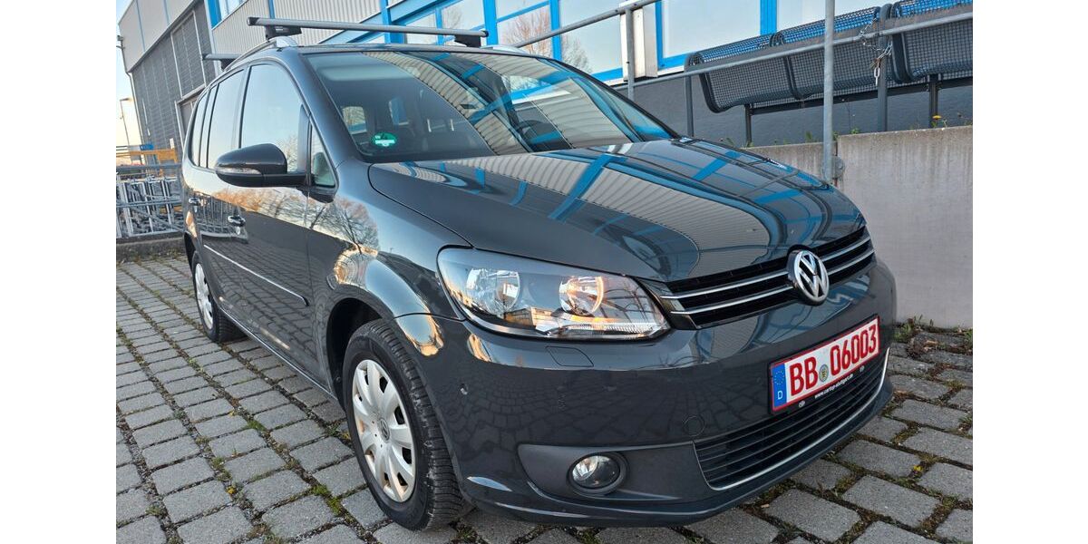 VW Touran 133.000 km 7.880 &euro; Holzgerlingen 71088