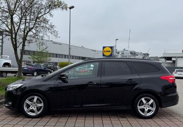 Ford Focus 124.600 km 10.250 &euro; Stuttgart 70437