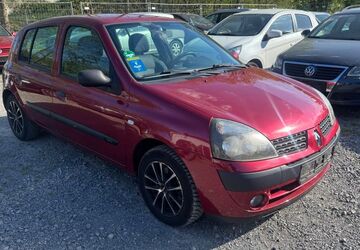 Renault Clio 185.000 km 1.699 &euro; Mühlacker 75417