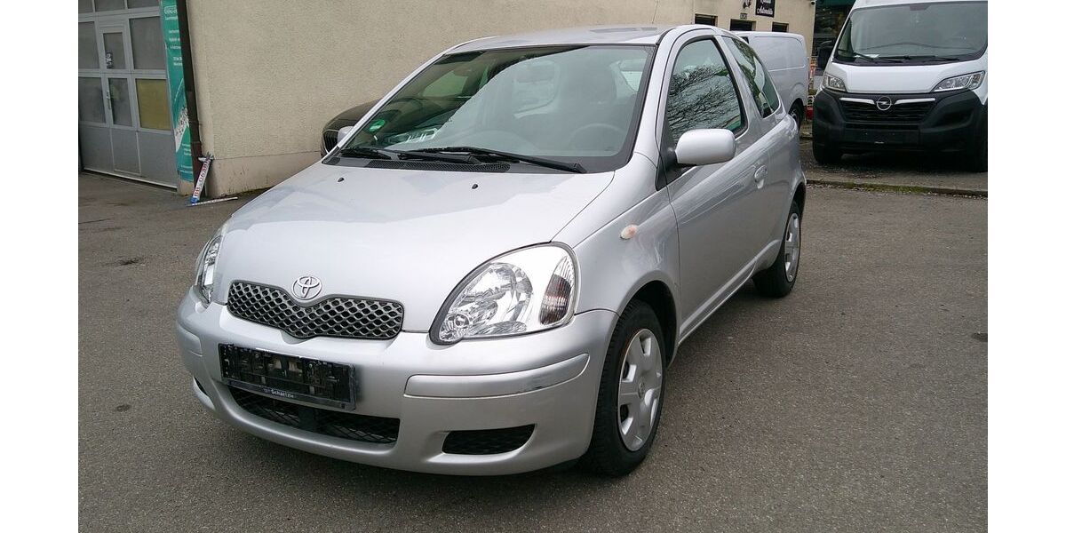 Toyota Yaris 84.000 km 2.780 &euro; Sindelfingen 71065