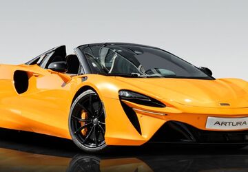 McLaren Artura 12.400 km 282.700 &euro; Böblingen 71034