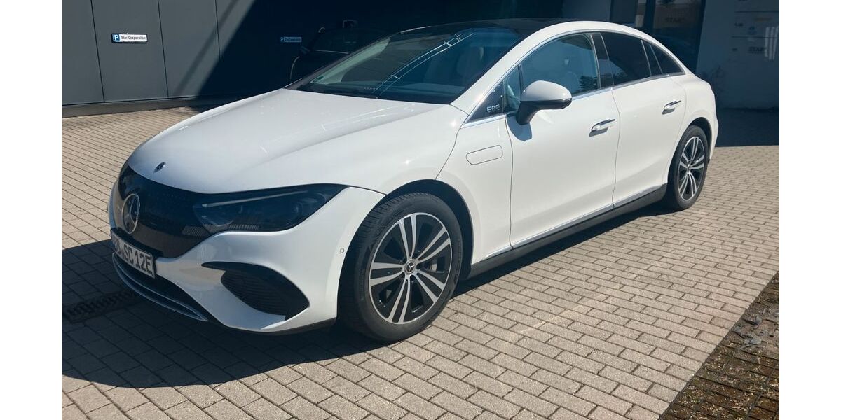 Mercedes-Benz EQE 30.000 km 52.000 &euro; Böblingen 71034