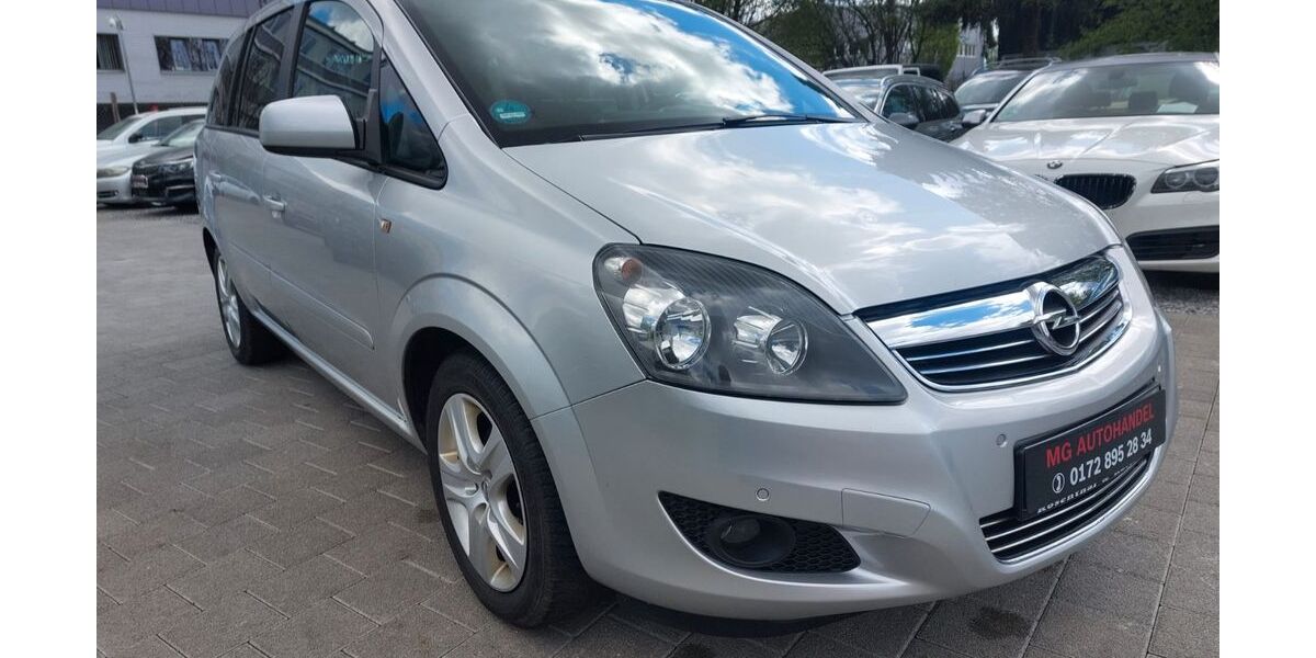 Opel Zafira 237.638 km 3.999 &euro; Fellbach 70736