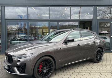 Maserati Levante 67.100 km 48.990 &euro; TÜBINGEN 72072