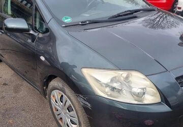 Toyota Auris 270.000 km 950 &euro; Tübingen 72074