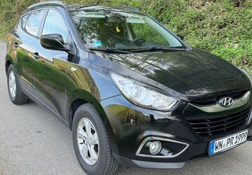 Hyundai ix35 166.000 km 6.300 &euro; Waiblingen 71334