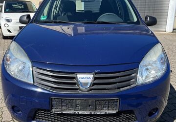 Dacia Sandero 181.000 km 1.299 &euro; pforzheim 75179