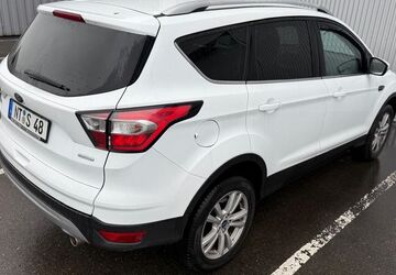 Ford Kuga 63.400 km 11.000 &euro; Neckartailfingen 72666