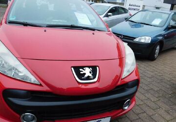 Peugeot 207 135.000 km 2.700 &euro; Ludwigsburg 71640