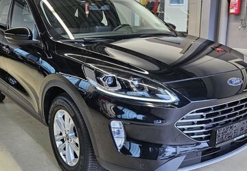 Ford Kuga 40.700 km 19.697 &euro; Neckartailfingen 72666