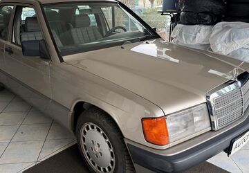Mercedes-Benz 190 245.405 km 4.990 &euro; Nürtingen 72622