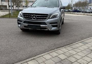 Mercedes-Benz ML 350 252.000 km 14.299 &euro; Ostelsheim 75395