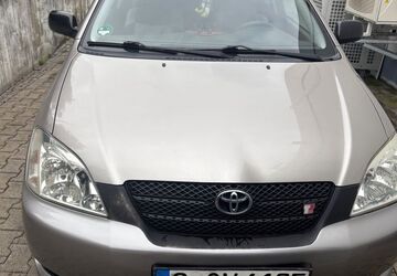 Toyota Corolla 294.450 km 3.400 &euro; Stuttgart 70499
