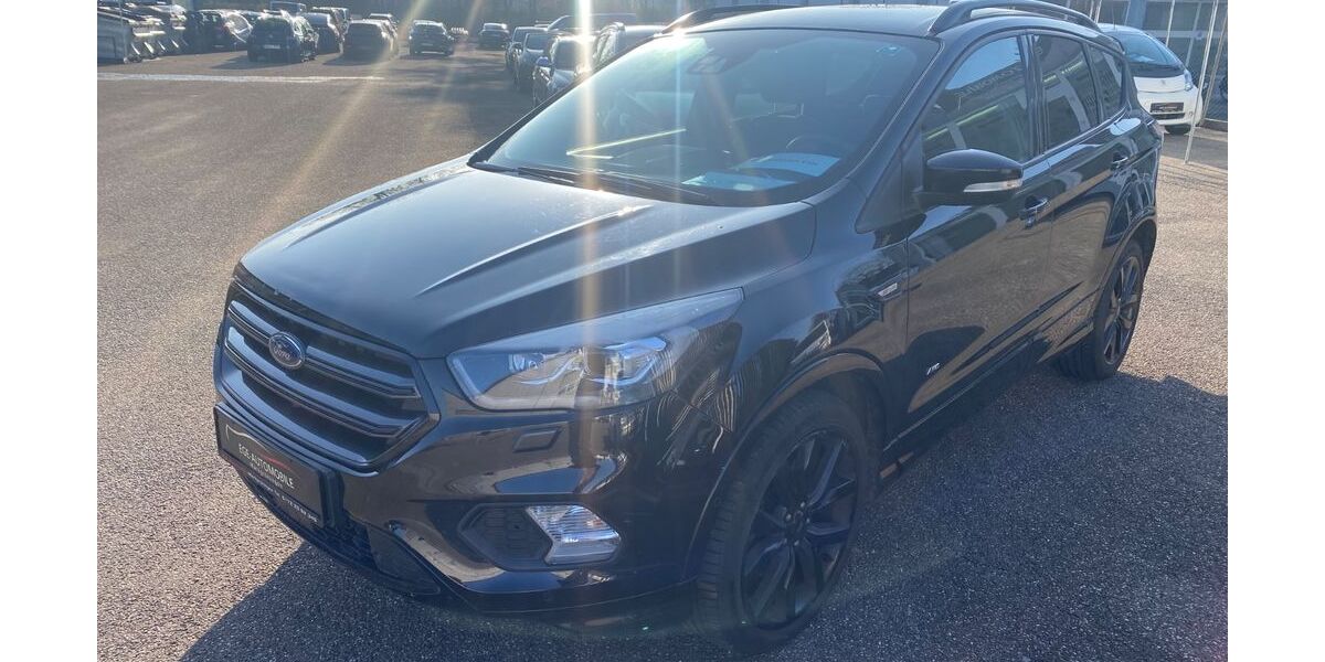 Ford Kuga 83.000 km 16.600 &euro; Markgröningen 71706