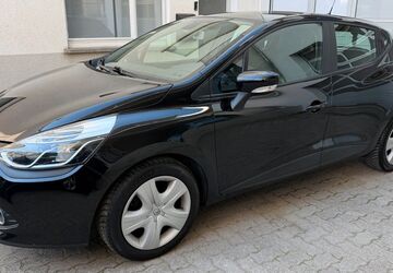 Renault Clio 103.000 km 5.900 &euro; Magstadt 71106