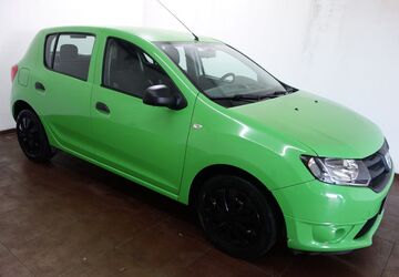 Dacia Sandero 99.000 km 3.500 &euro; Mühlacker 75417