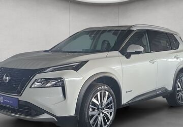 Nissan X-Trail 11.113 km 36.480 &euro; Stuttgart 70190