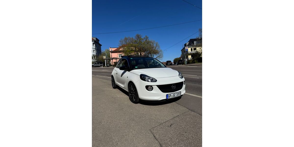 Opel Adam 69.000 km 8.790 &euro; Stuttgart 70193