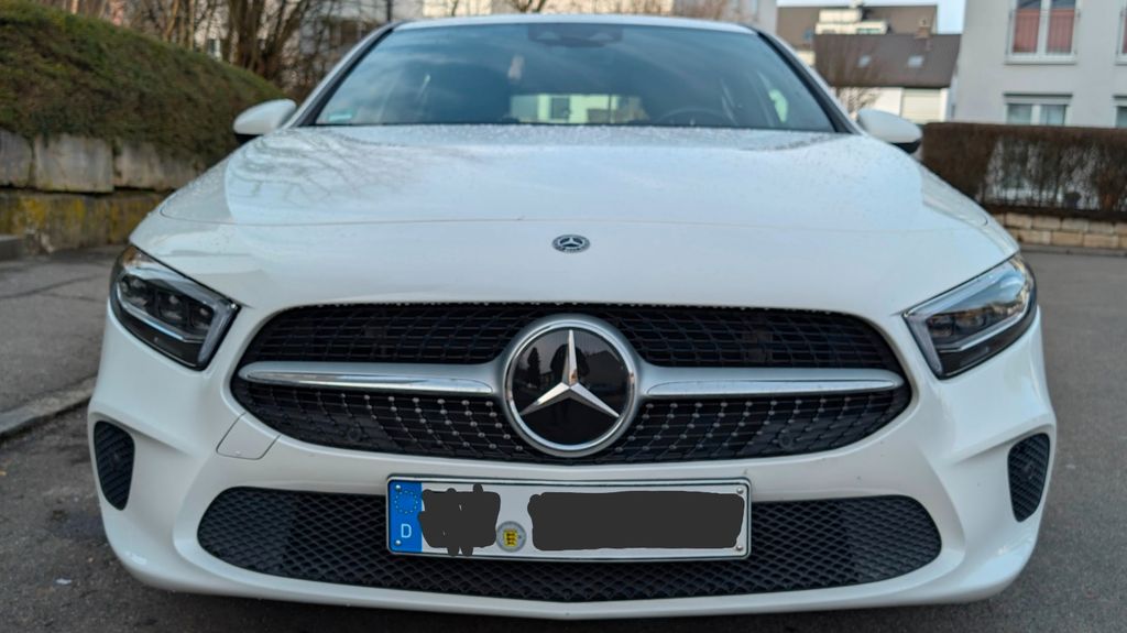 Mercedes-Benz A 180 79.900 km 18.950 &euro; Esslingen 73732