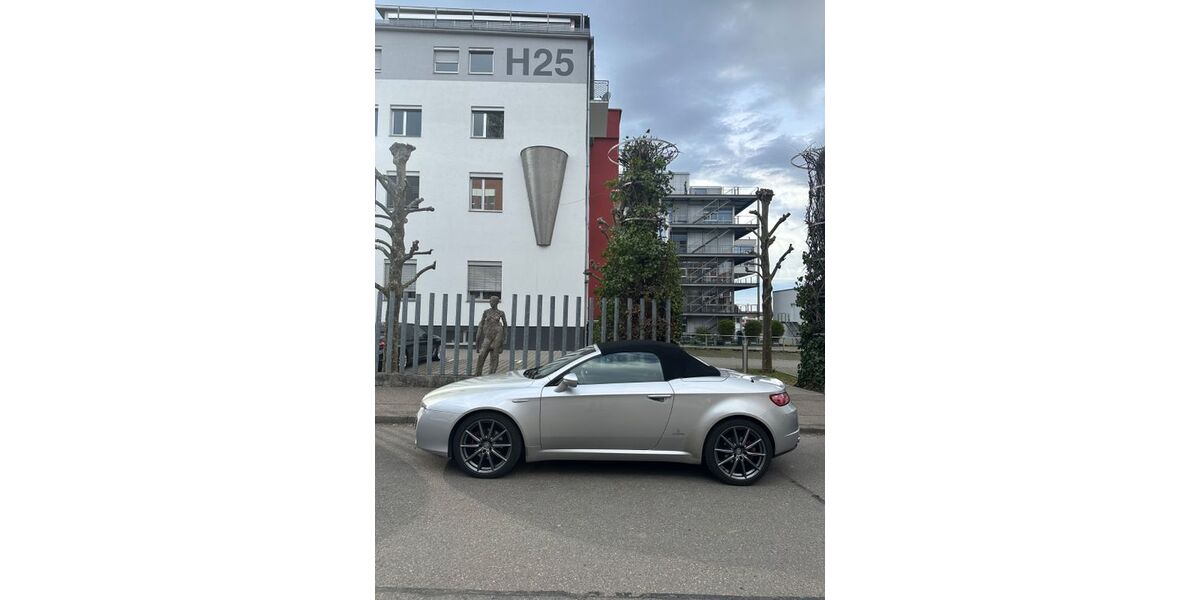 Alfa Romeo Spider 63.758 km 12.000 &euro; Stuttgart 70469