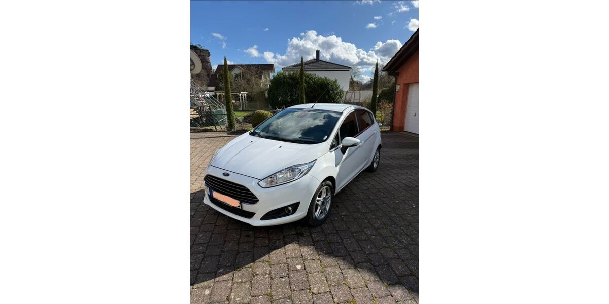 Ford Fiesta 159.000 km 5.000 &euro; Ditzingen 71254