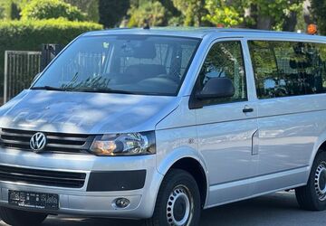 VW T5 Transporter 163.832 km 16.990 &euro; Stuttgart 70374
