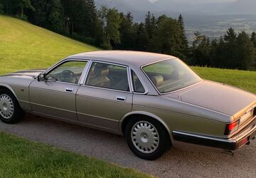 Jaguar XJ40 290.000 km 6.400 &euro; Pforzheim 75177