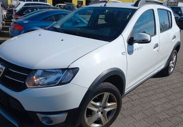 Dacia Sandero 178.000 km 3.650 &euro; Ludwigsburg 71642