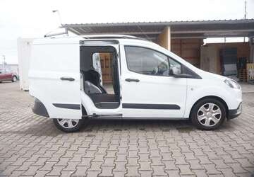 Ford Transit Courier 78.121 km 10.950 &euro; Nufringen 71154