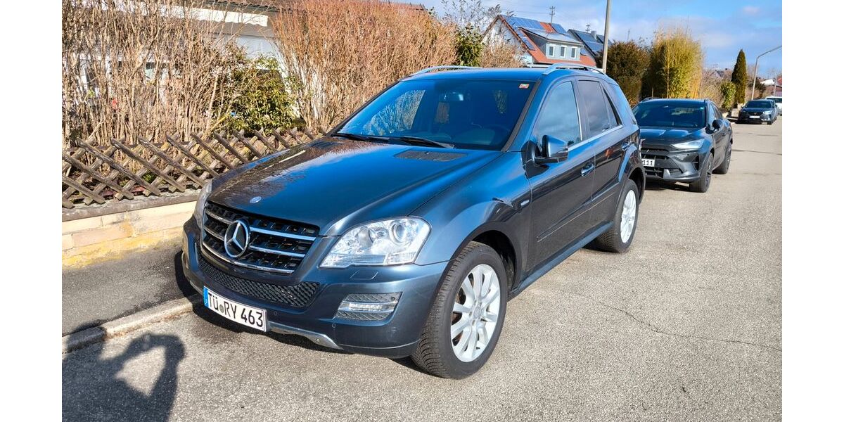 Mercedes-Benz ML 300 280.000 km 9.800 &euro; Ammerbuch 72119