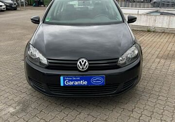VW Golf 135.000 km 5.700 &euro; Ditzingen 71254