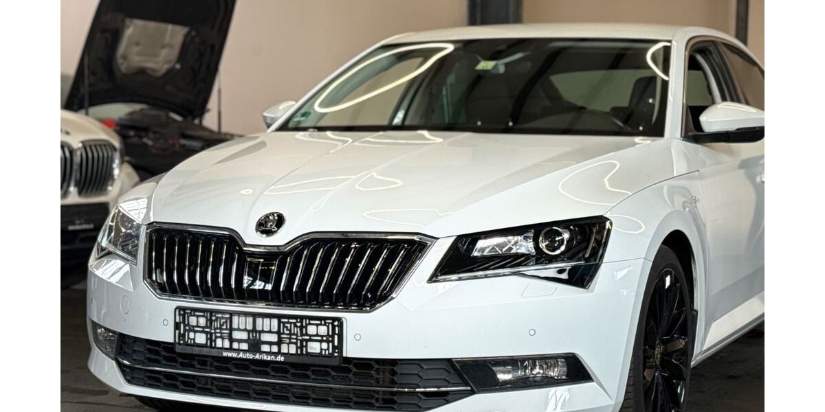 Skoda Superb 96.450 km 20.700 &euro; Stuttgart 70374