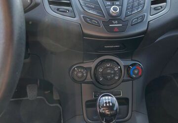 Ford Fiesta 111.045 km 4.800 &euro; Wildberg - Sulz am Eck 72218