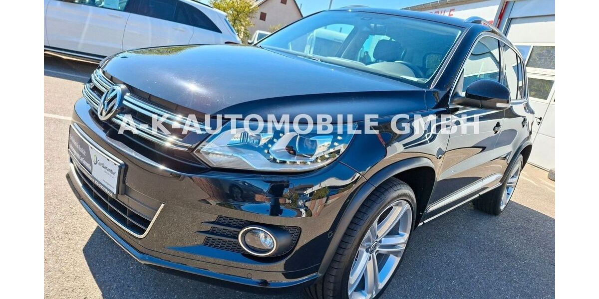 VW Tiguan 142.896 km 13.999 &euro; Deizisau 73779